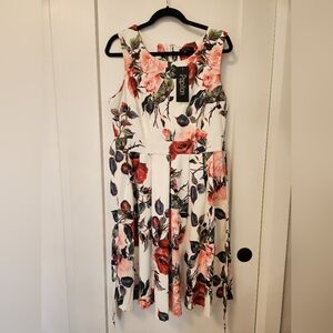 Papillon sleeveless XL dress